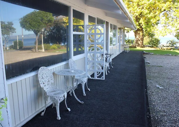 모텔 Jack & Di's Waiteti Lakefront 로토루아
